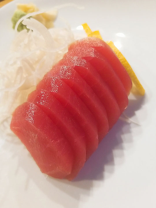 tuna_sashimi
