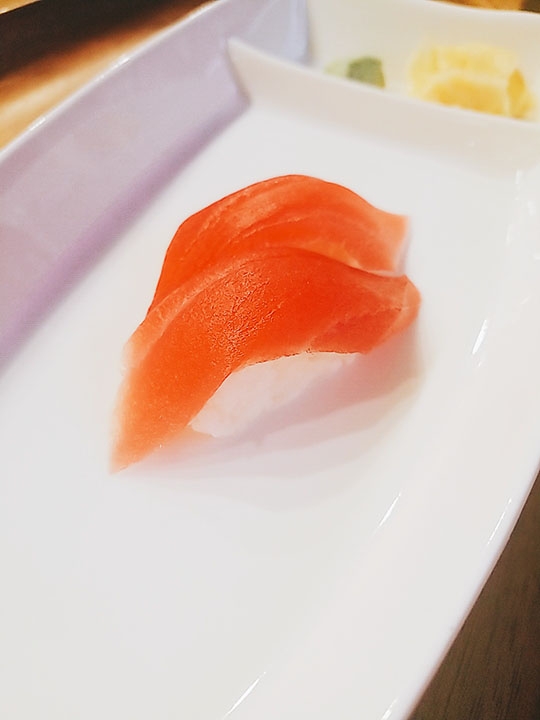 tuna_sushi